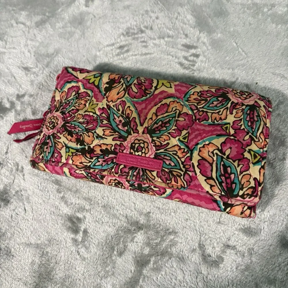 Vera Bradley Magnetic Closure Sunburst Floral Wallet Y2K Paisley Retro Retired